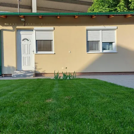 Apartman Garden House