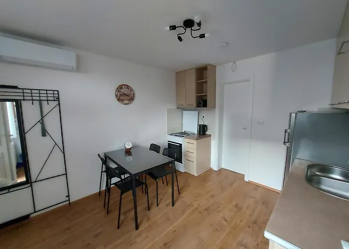 Garden House Apartman *